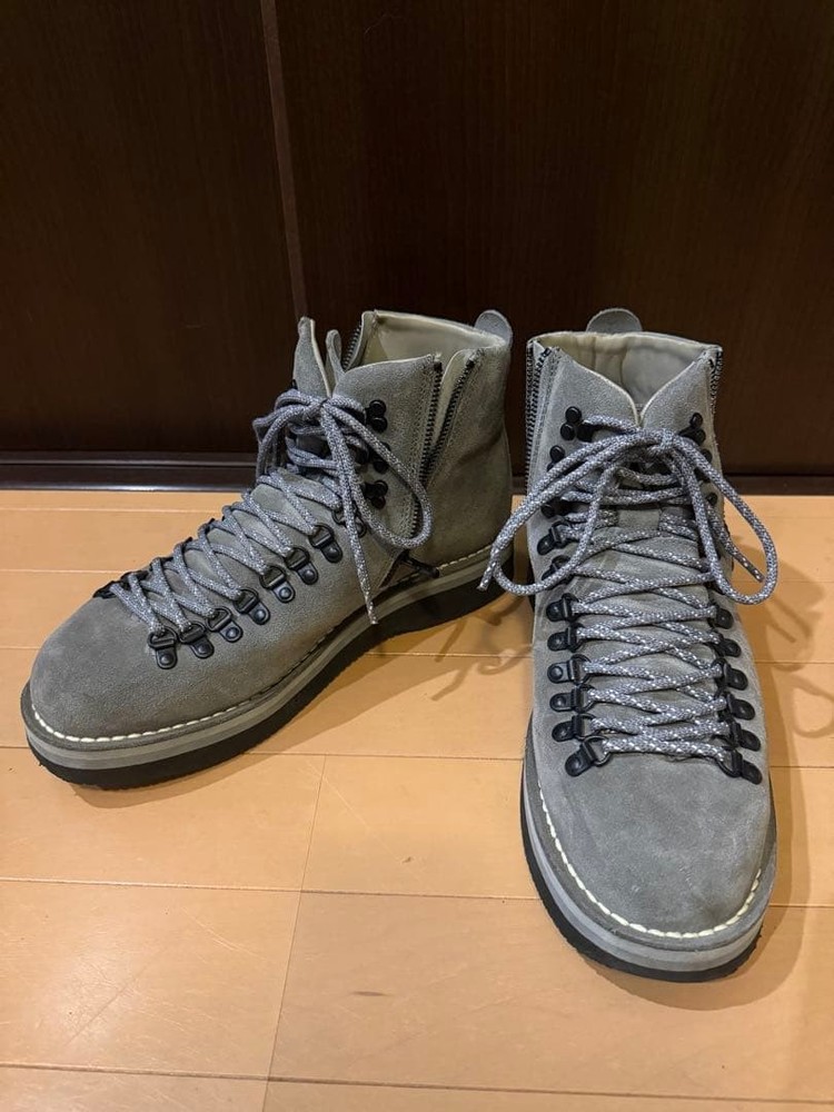 White Mountaineering × Danner boots Danner