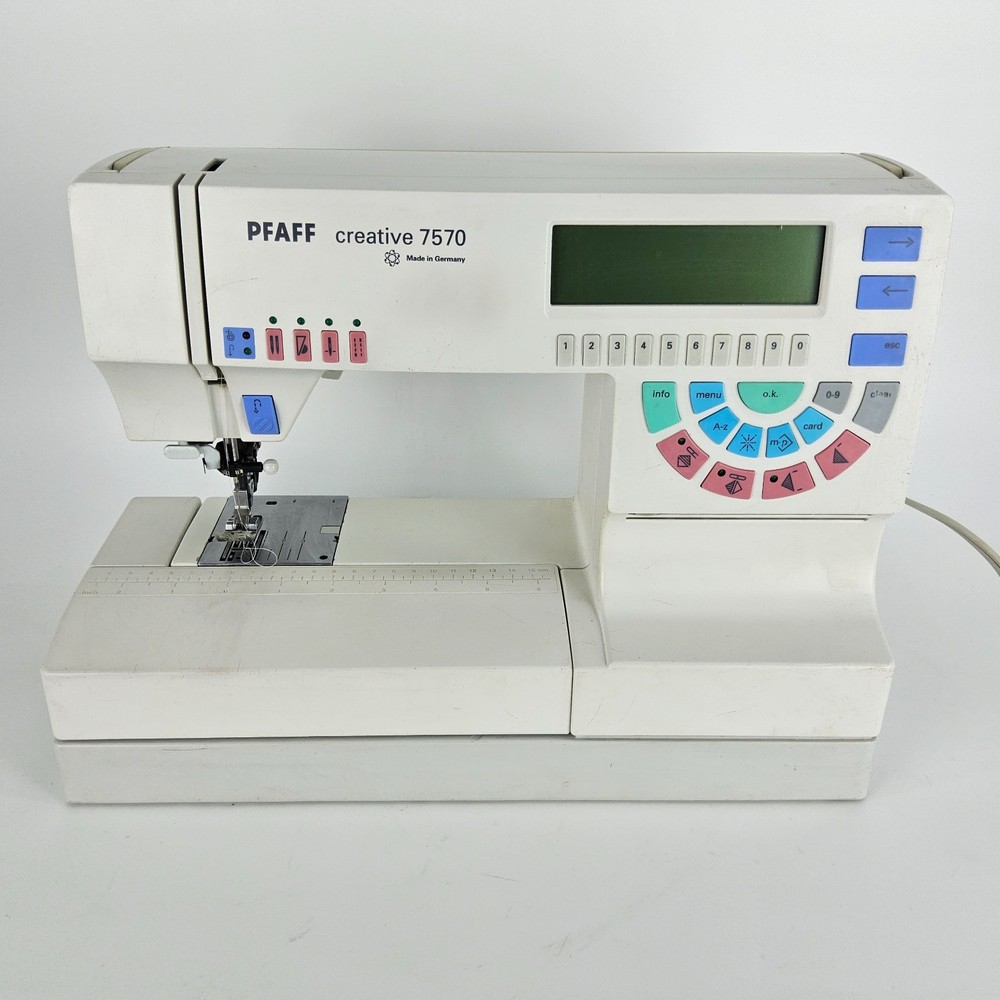 PFAFF Creative 7570 Sewing Embroidery Machine