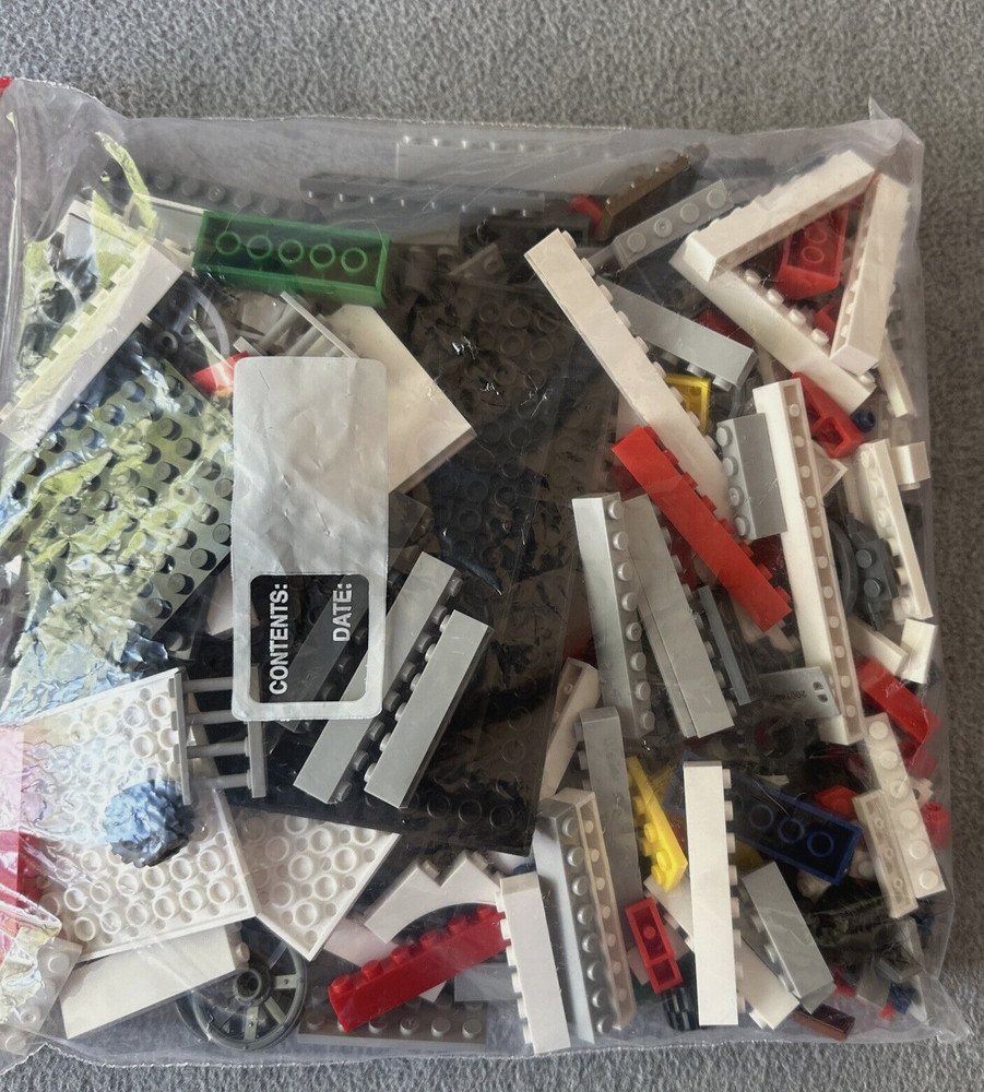 Piggy Roblox Carnival Building Set with Figures Chapter 8 with Code