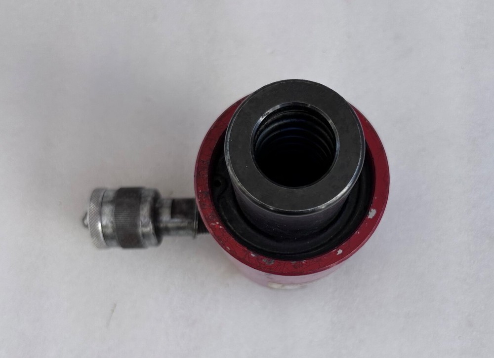 Ridgid 11 ton hydraulic ram 8R111S