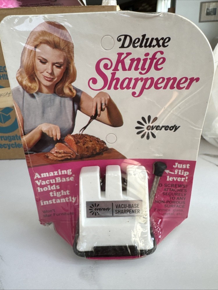 Vintage NOS Everedy Deluxe Knife Sharpener Vacu-Base