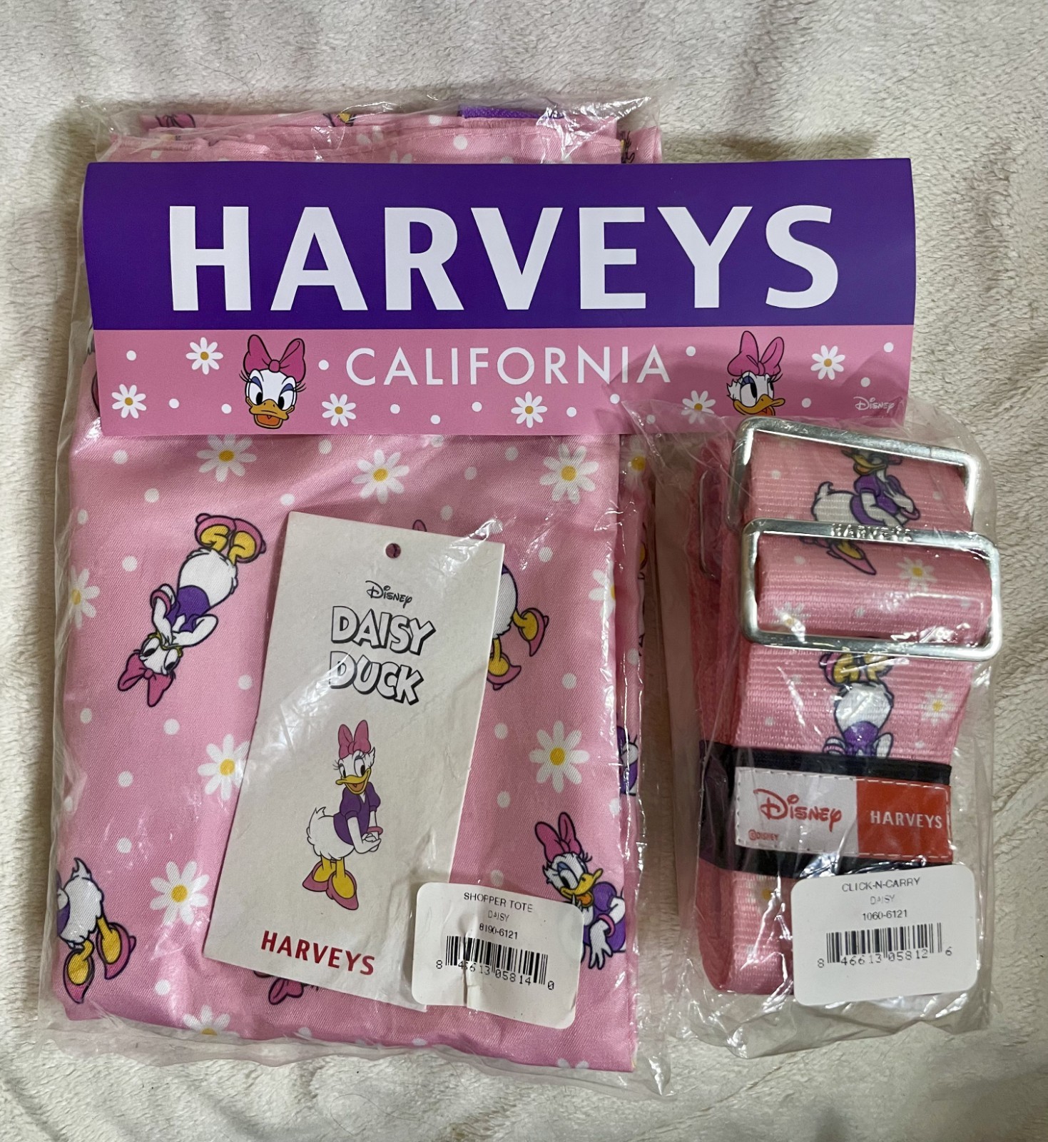 Harveys Disney Daisy Shopper Tote and 5P Click n Carry NWT in Original Packaging