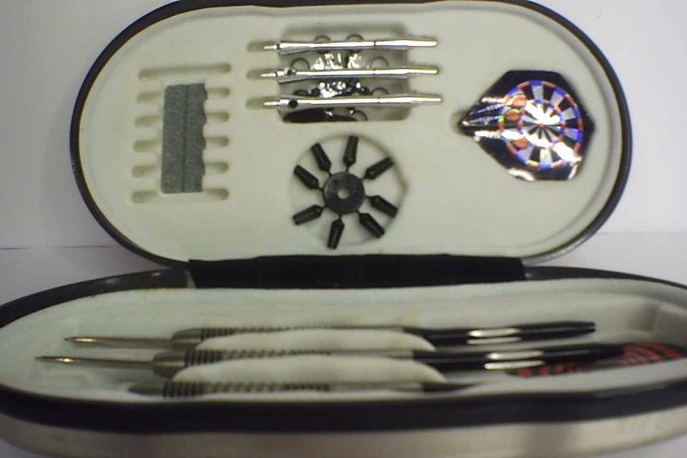 Halex 24g Dart Set Complete With Case