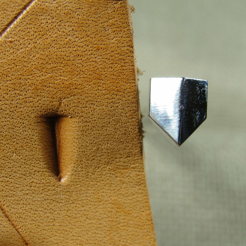 Leather Stamping Tool - #B997 Smooth Beveler Stamp