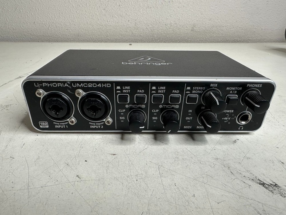 Behringer U-Phoria UMC204HD USB Audio Interface (Pre-Owned)
