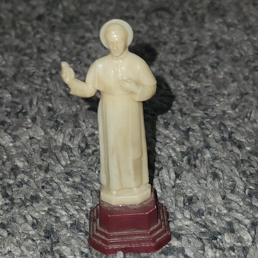 Vintage Italy Plastic Pope Figure