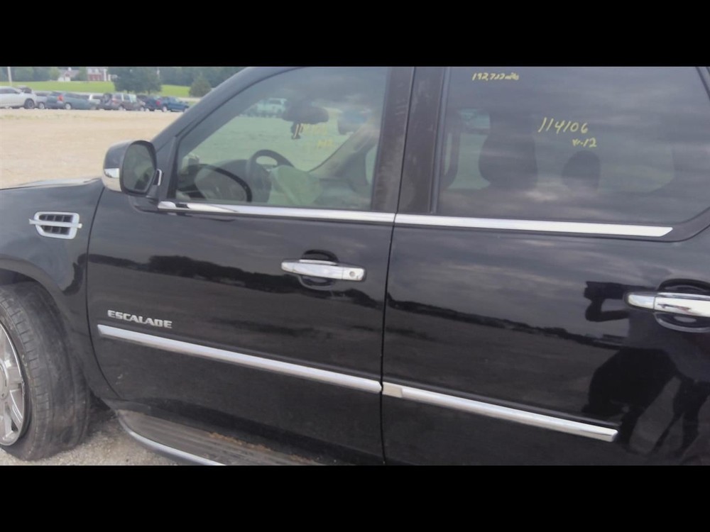 2012 CADILLAC ESCALADE Jack