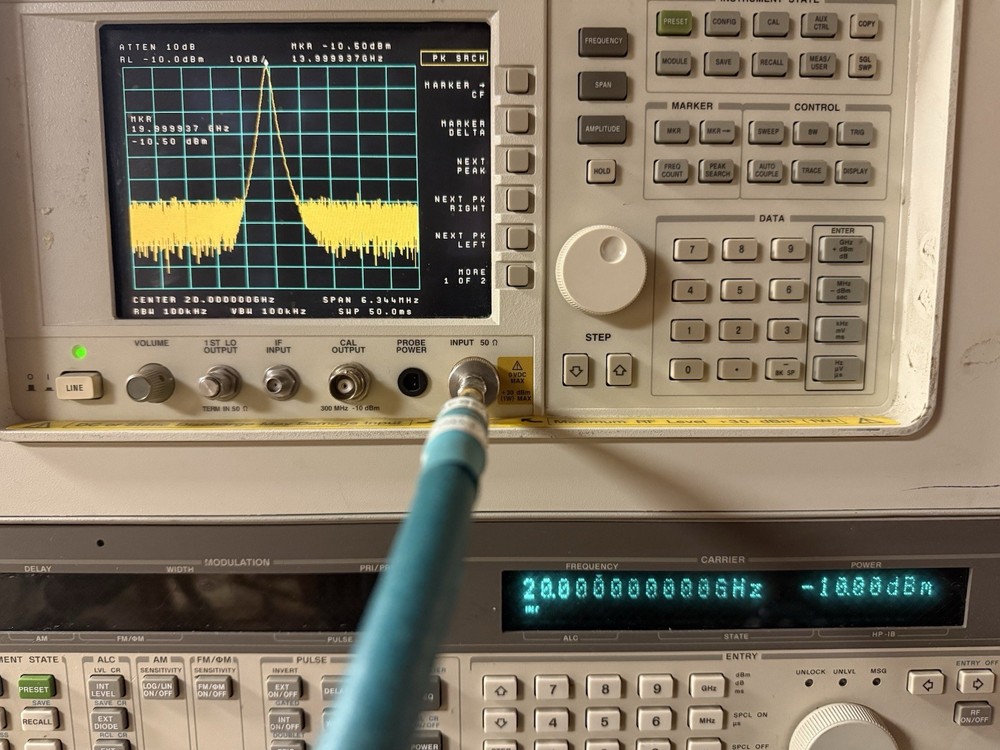 Agilent / HP 8564EC 40GHz Spectrum Analyzer W/opt.007 Tested