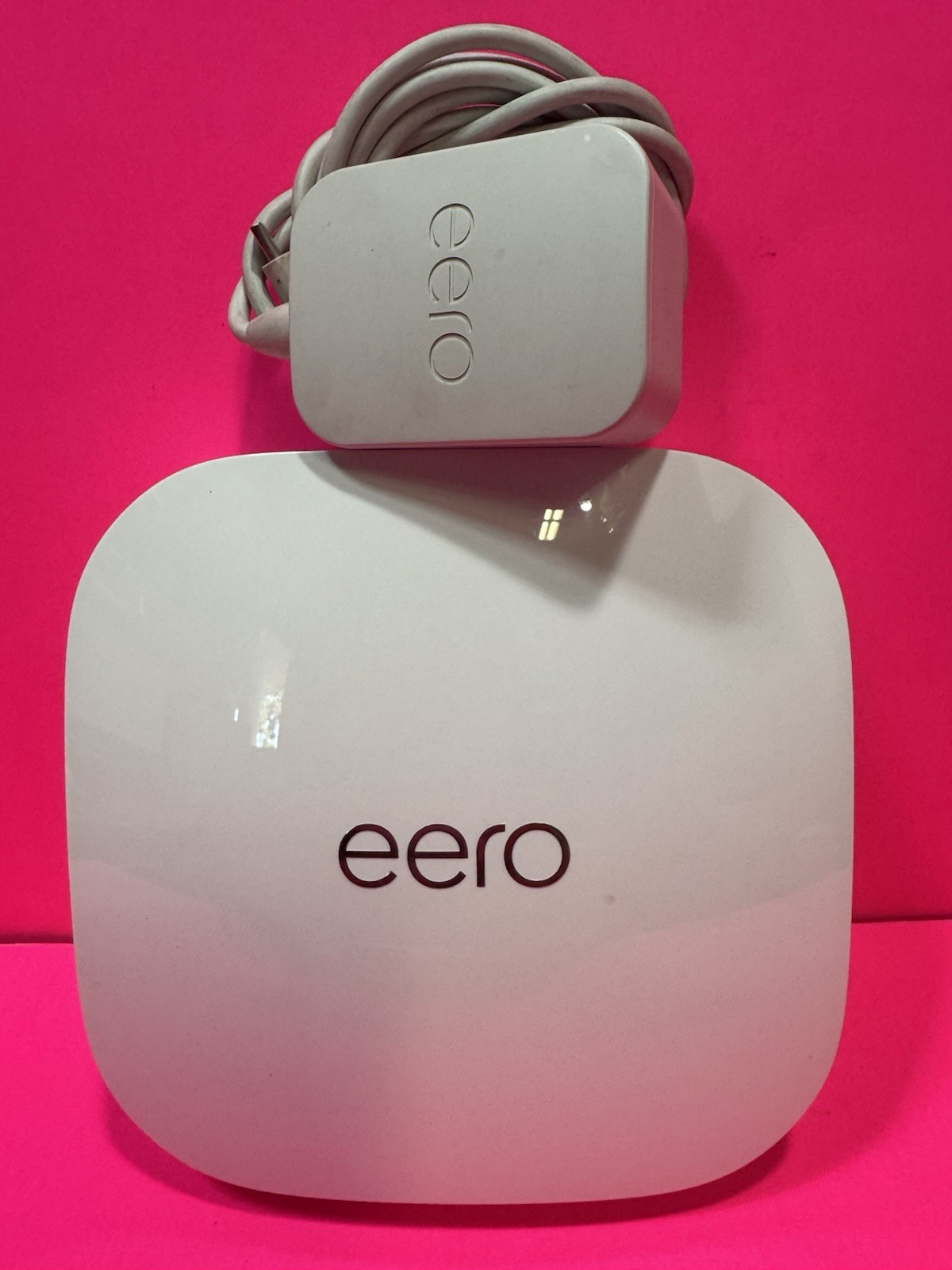 Eero Pro 6E Tri-Band Mesh Wi-Fi 6E S010001 white & Cat7 3" (Frontier Powered)