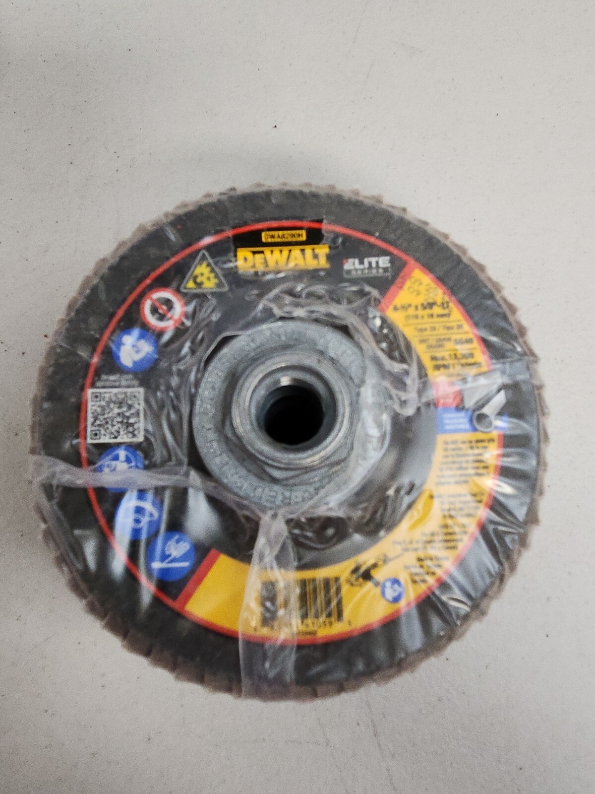 Dewalt DWA 8280 H 4 1/2" X 5/8-11" 40 Grit Ceramic Flap Disc 10 Pack NEW No Box