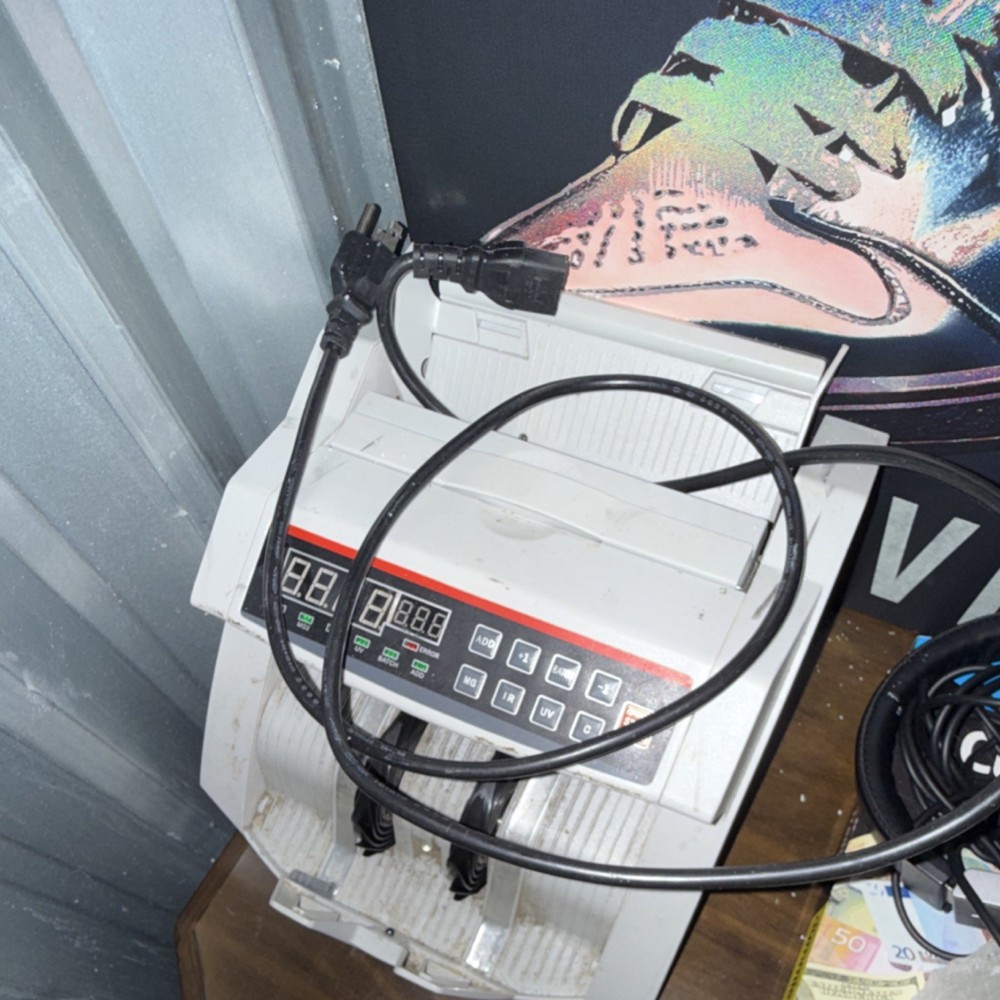 Electric Bill Counter with UV Detection, Digital Display, Wired Plastic