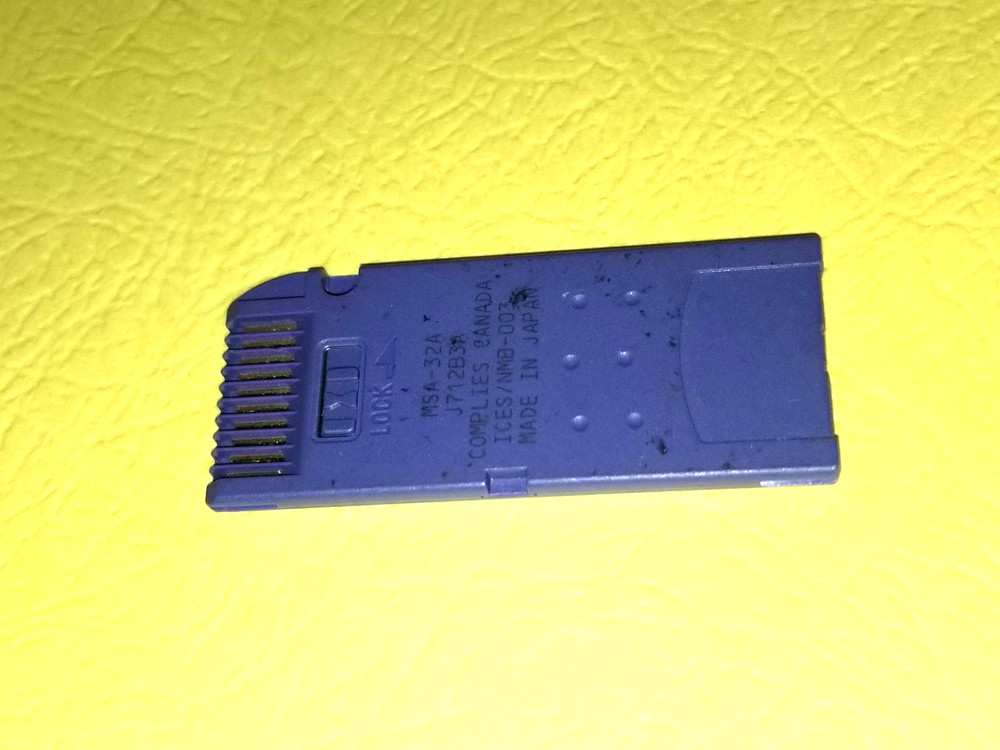 Sony 32 mb Memory Stick Card