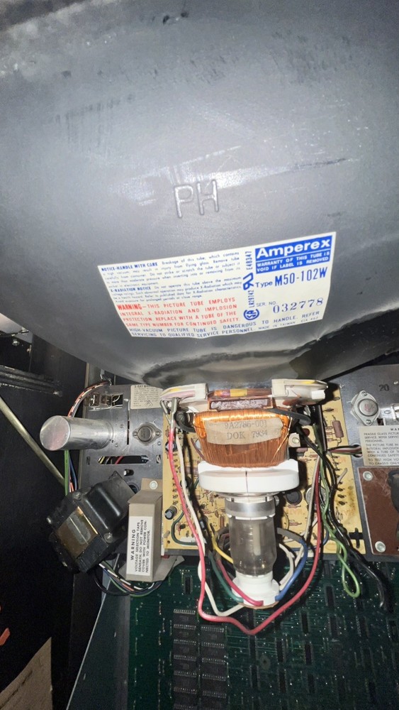 Original SPACE INVADERS Cocktail Table ARCADE MACHINE MIDWAY 1978