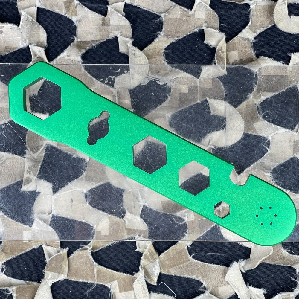 NEW Core Universal Regulator Multi Tool - Green