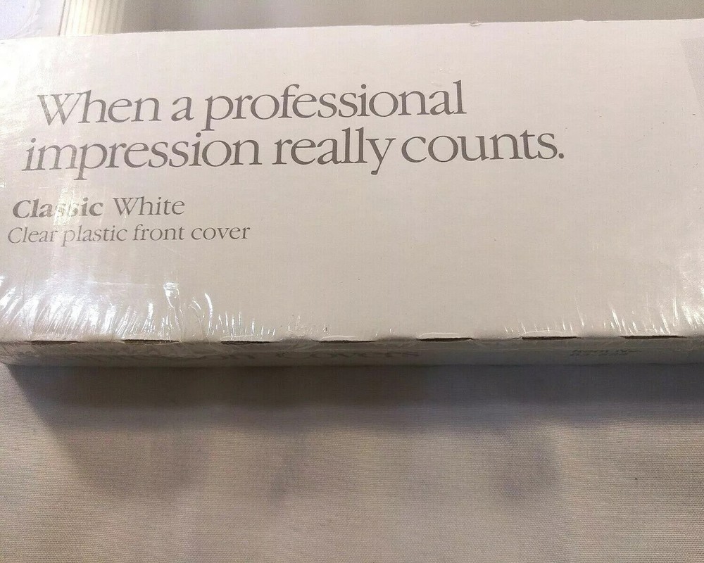 Avery Clear Plastic Covers for sheets 1st Impression Desktop 1/2" Classic New