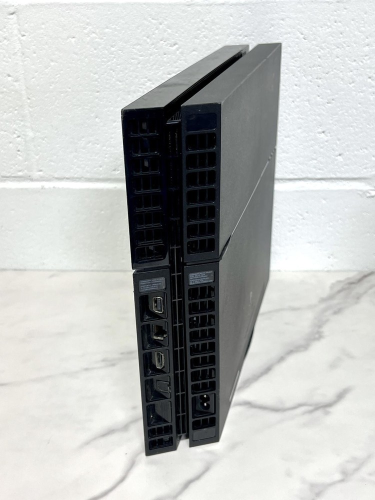 Sony PlayStation 4 Model CUH-1115A Console