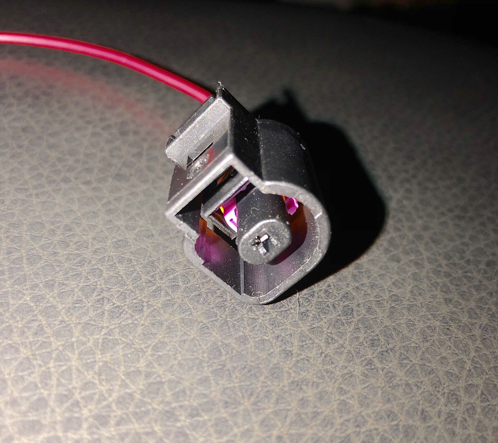 Oil Pressure Sensor Connector Pigtail 1 Pin For 98-04 Volkswagen Audi 1J0973701