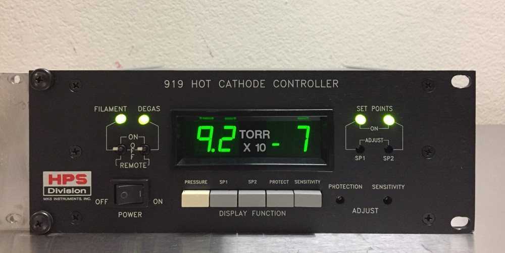 MKS 919-A120-TR Hot Cathode Controllers