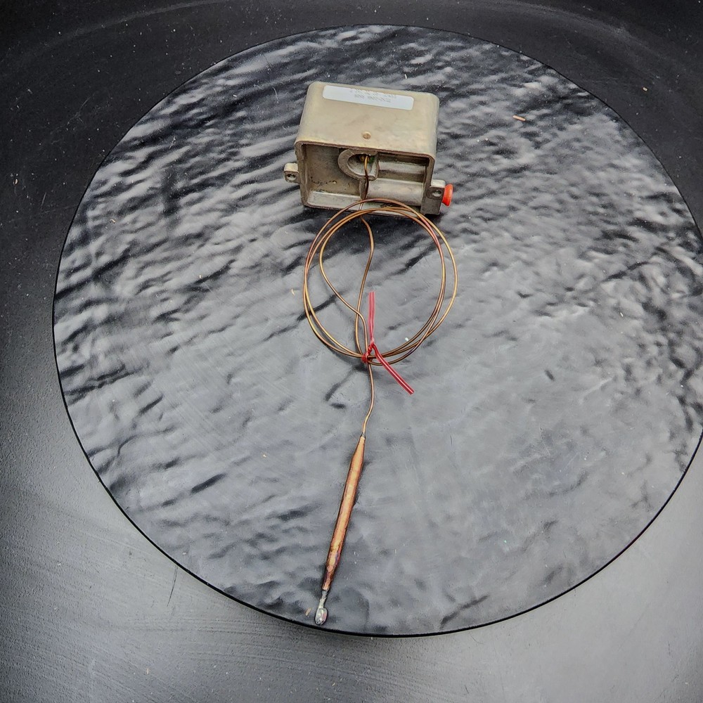 1 New Siebe T150-1046 Temperature Transmitter Sensor 🌡️📦 Make Offer