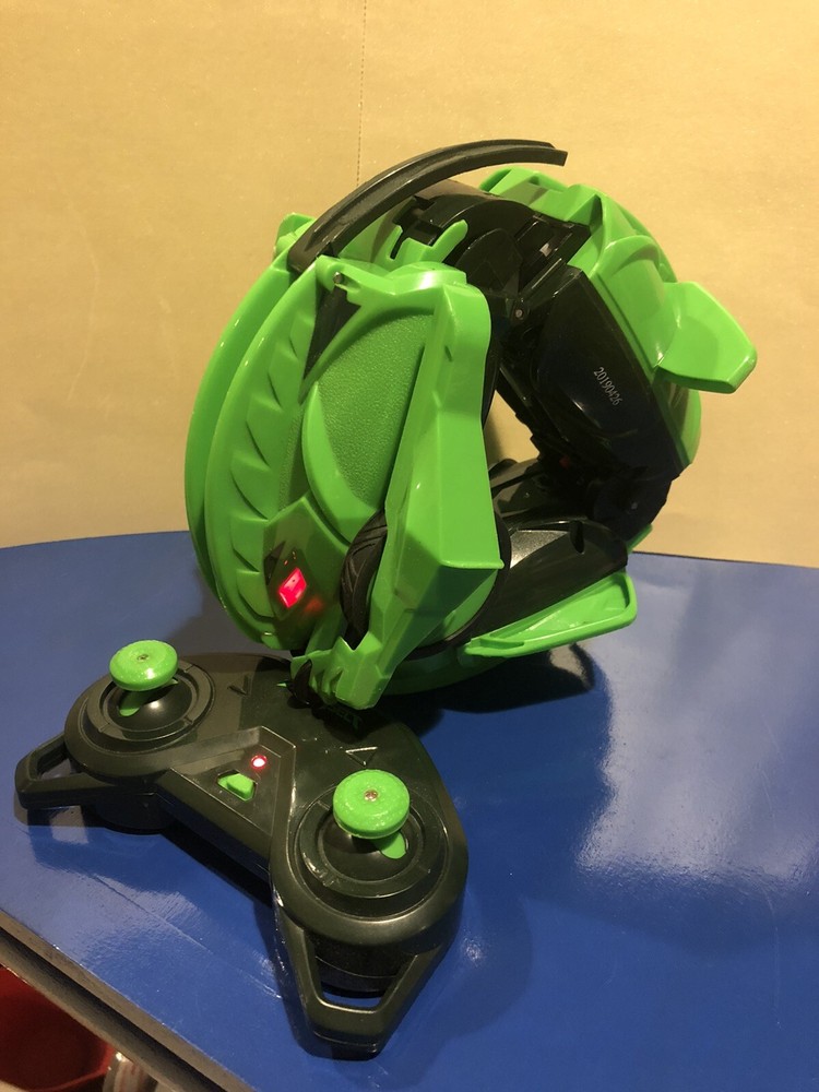 🐛 Terrasect Remote 🐉 Control Car 🚙 Transforming Vehicle RC Green - TESTED