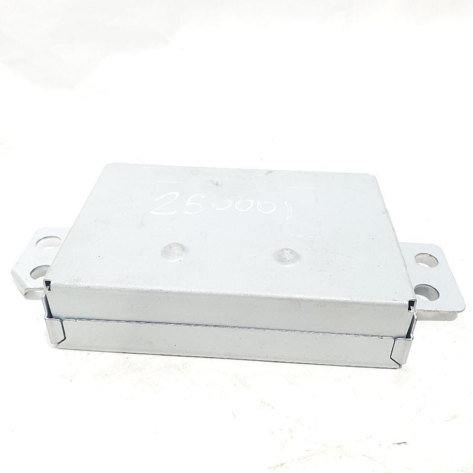 2018 Chevrolet Tahoe OEM HMI Human Machine Interface Module 84306920