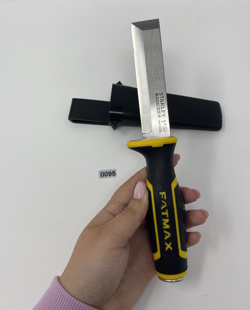 Stanley FMHT16693-0 FatMax Utility Wrecking Chisel 25mm