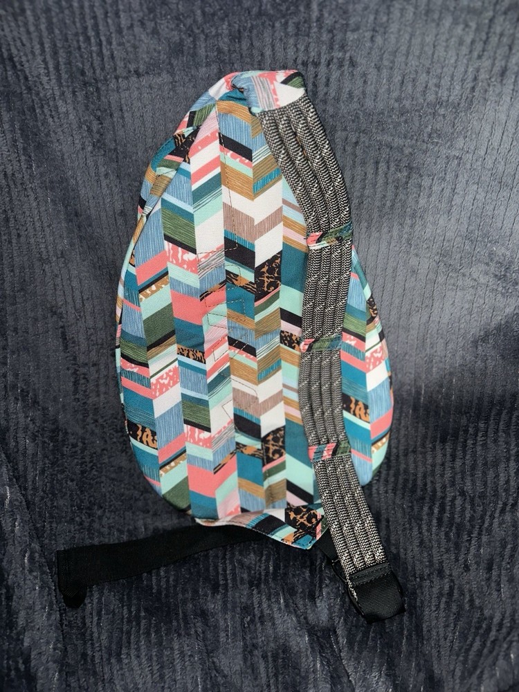 KAVU Multicolor Polyester Zip Daypack Sling Bag Adjustable Strap 3 Pockets