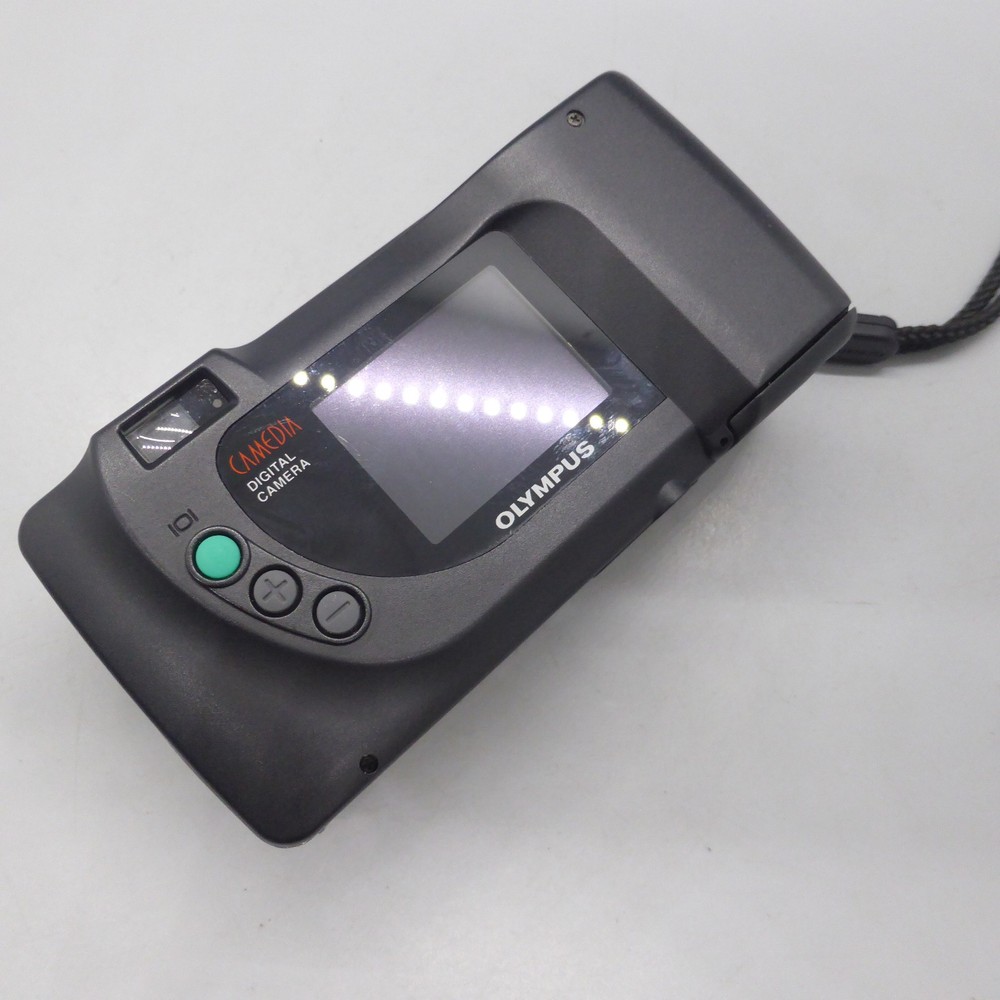 Olympus Digital Camera Camedia C-860L 1.3MP Silver Tested