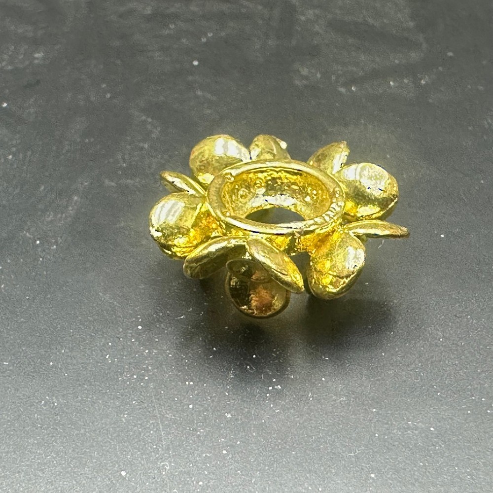 Metal crystal small ball base