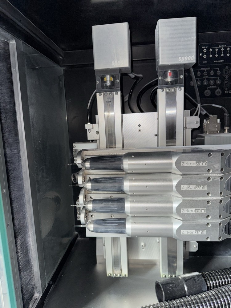 ZIRKONZAHN MILLING UNIT M5 & CPU (NO DONGLES/READ/WORKING)