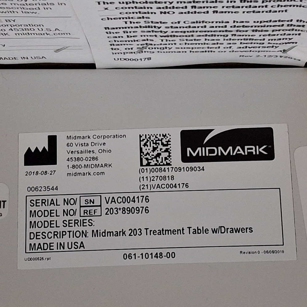 Midmark 203 Treatment Table