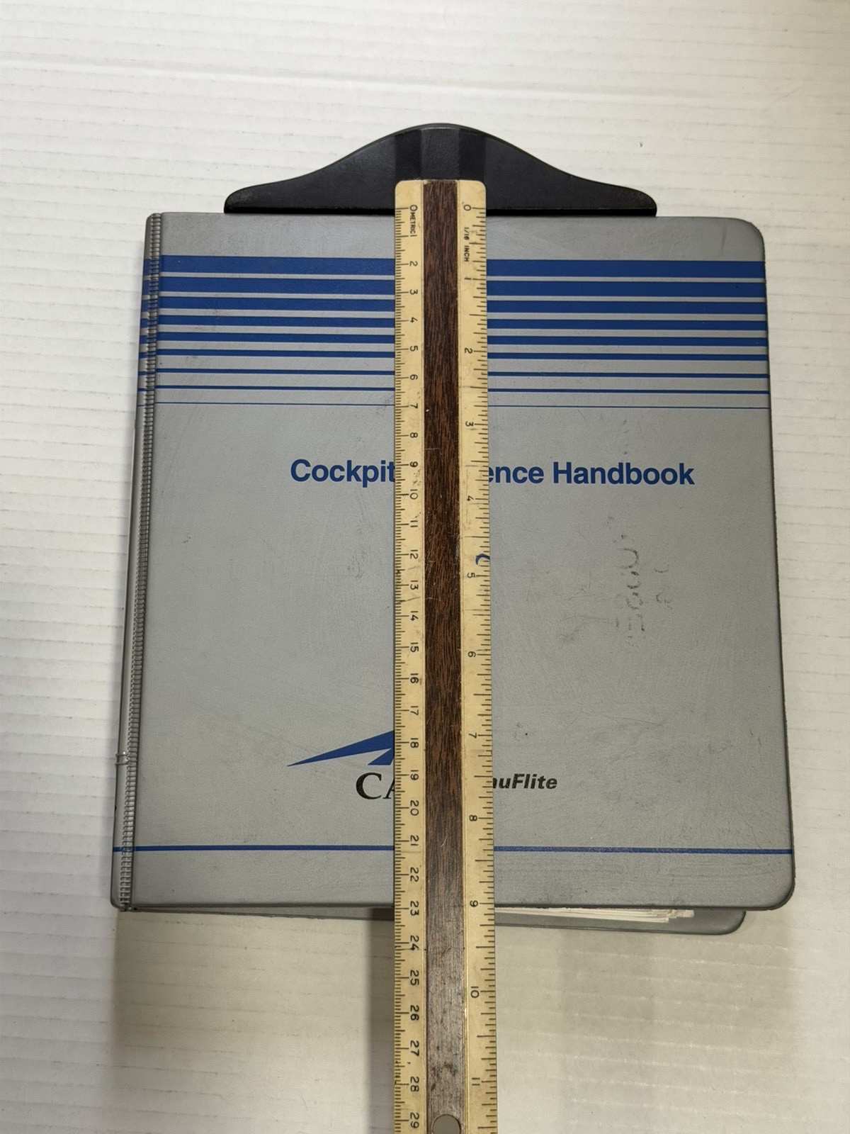 SimuFlite Hawker 700 Cockpit Reference Handbook