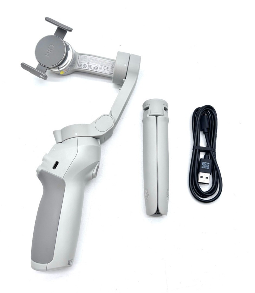 DJI Osmo Mobile SE Gimbal 3-Axis Portable Foldable Android iPhone Gimbal