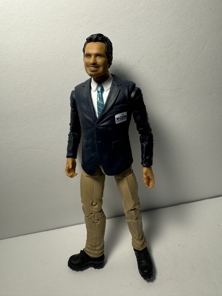 Hasbro Marvel Legends Ant-Man & The Wasp X-CON LUIS 6” Figure Complete