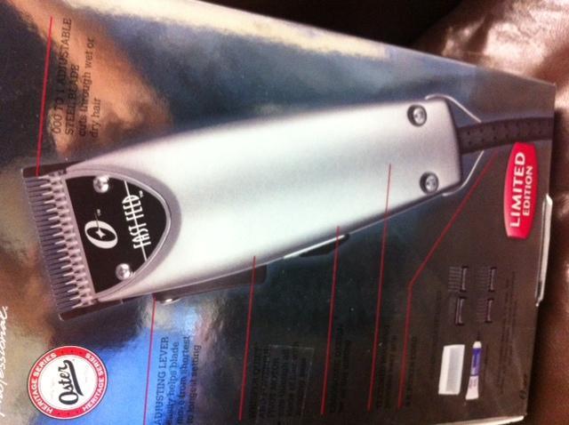 Oster Fast Feed Limited Edition Silver Hair Adjustable Pro Clipper + 8pc Combs