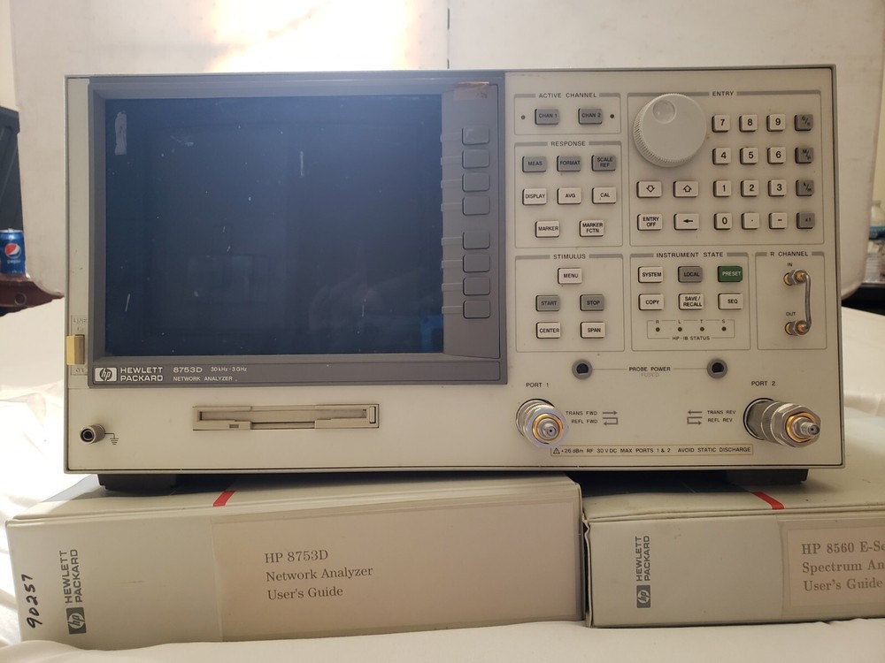 HP 8753D 30KHz-3GHz Network analyzer working