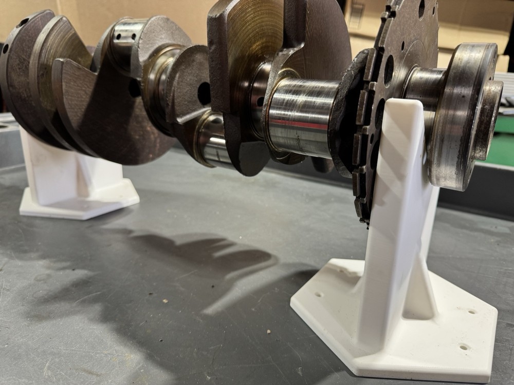 Engine Crankshaft Stand (2) 3D Printed