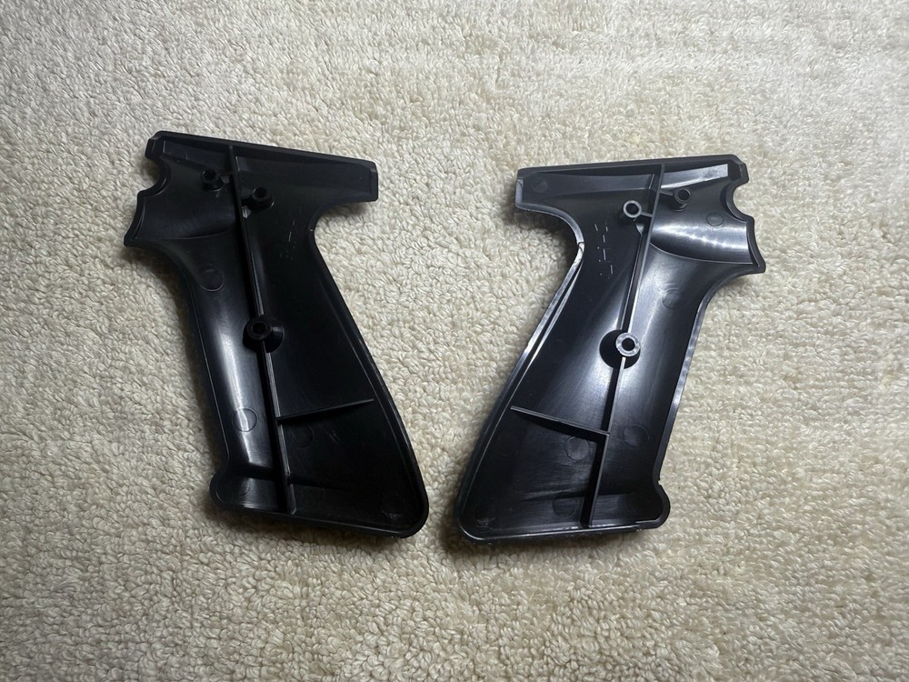Crosman P1377 P1322 Grips