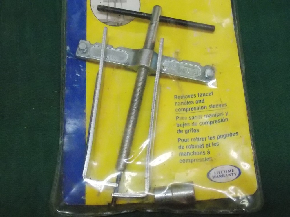 BrassCraft No. T168 Handle and Sleeve Puller Kit