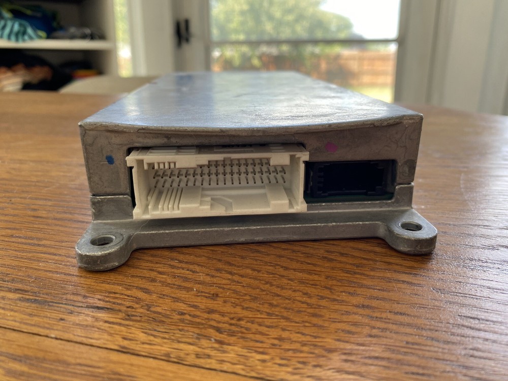 BMW E60 BLUETOOTH TELEMATICS TCU CONTROL CDMA 6955689-03