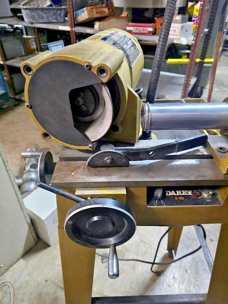 GREAT SHAPE USED DAREX ENDMILL SHARPENER E-85/90 NO COLLETS