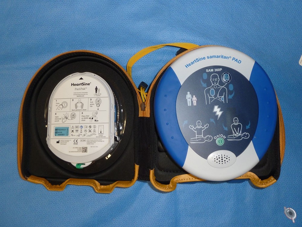 HeartSine Samaritan PAD AED SAM 360P