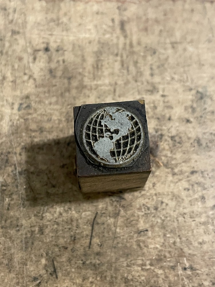 Printing Letterpress Printers Block Small Earth Globe (1082)