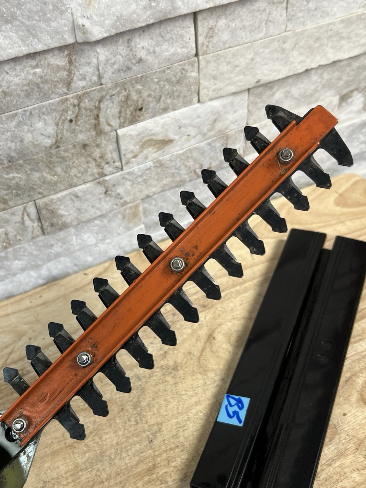 Ryobi 18V (P2908VNM) Shear/Shrubber Trimmer (Tool Only) - FOR PARTS OR REPAIR