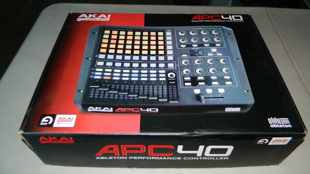 AKAI APC40 Ableton LIVE USB MIDI Controller W/Box + Adapter Tested Works