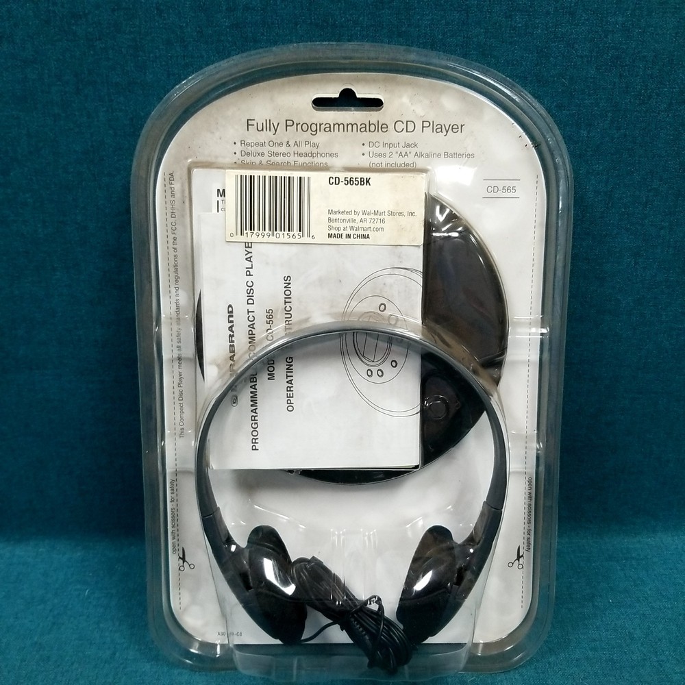 NEW! Durabrand Programmable & Portable CD Player Model CD-565 W/Headphones