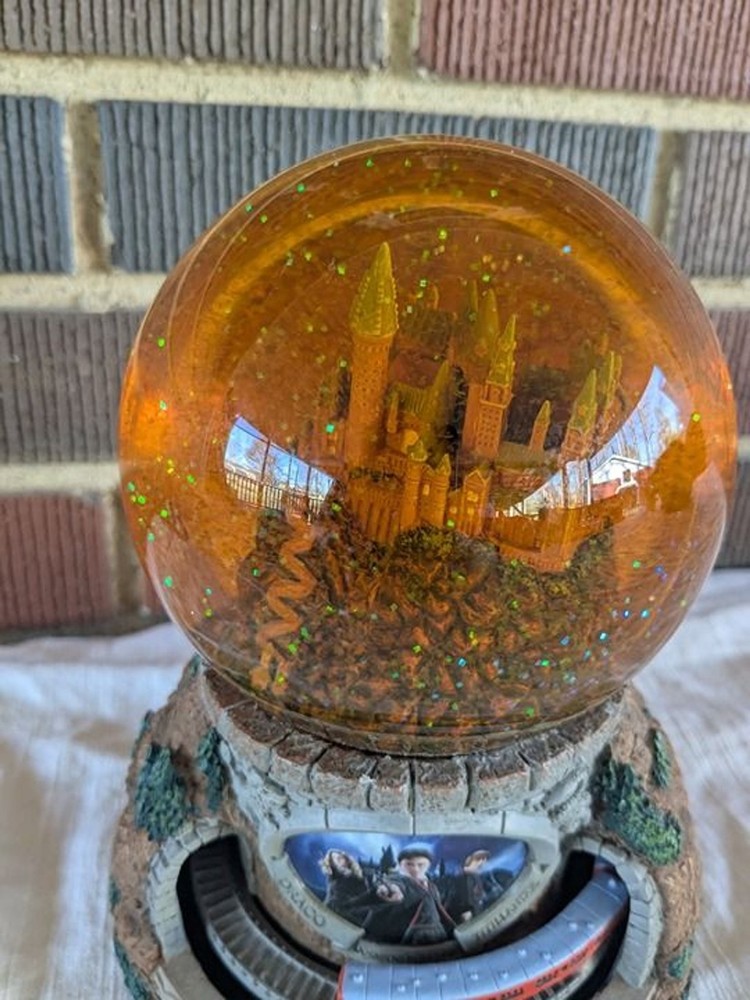 Bradford Exchange Harry Potter Hogwarts Express Globe