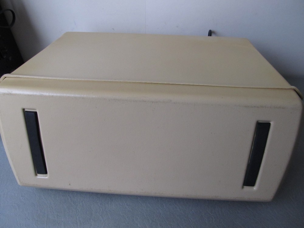 Vintage Osborne Computer 1 #A 08673 + Double Density Chip ***Pls Read