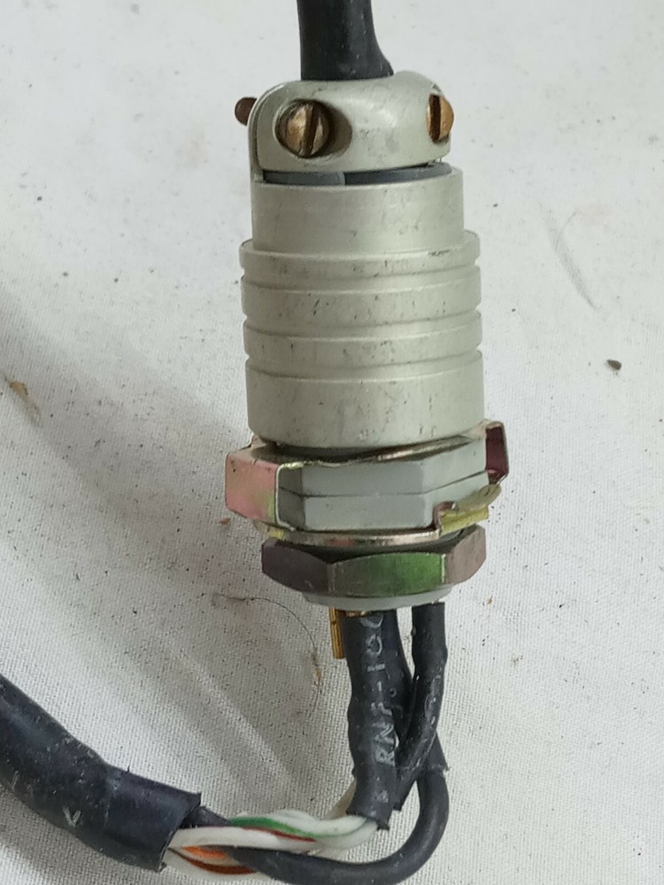 Frequency Sources Inc MODEL - MS-60F-20 FREQUENCY 7055-7500 MHz