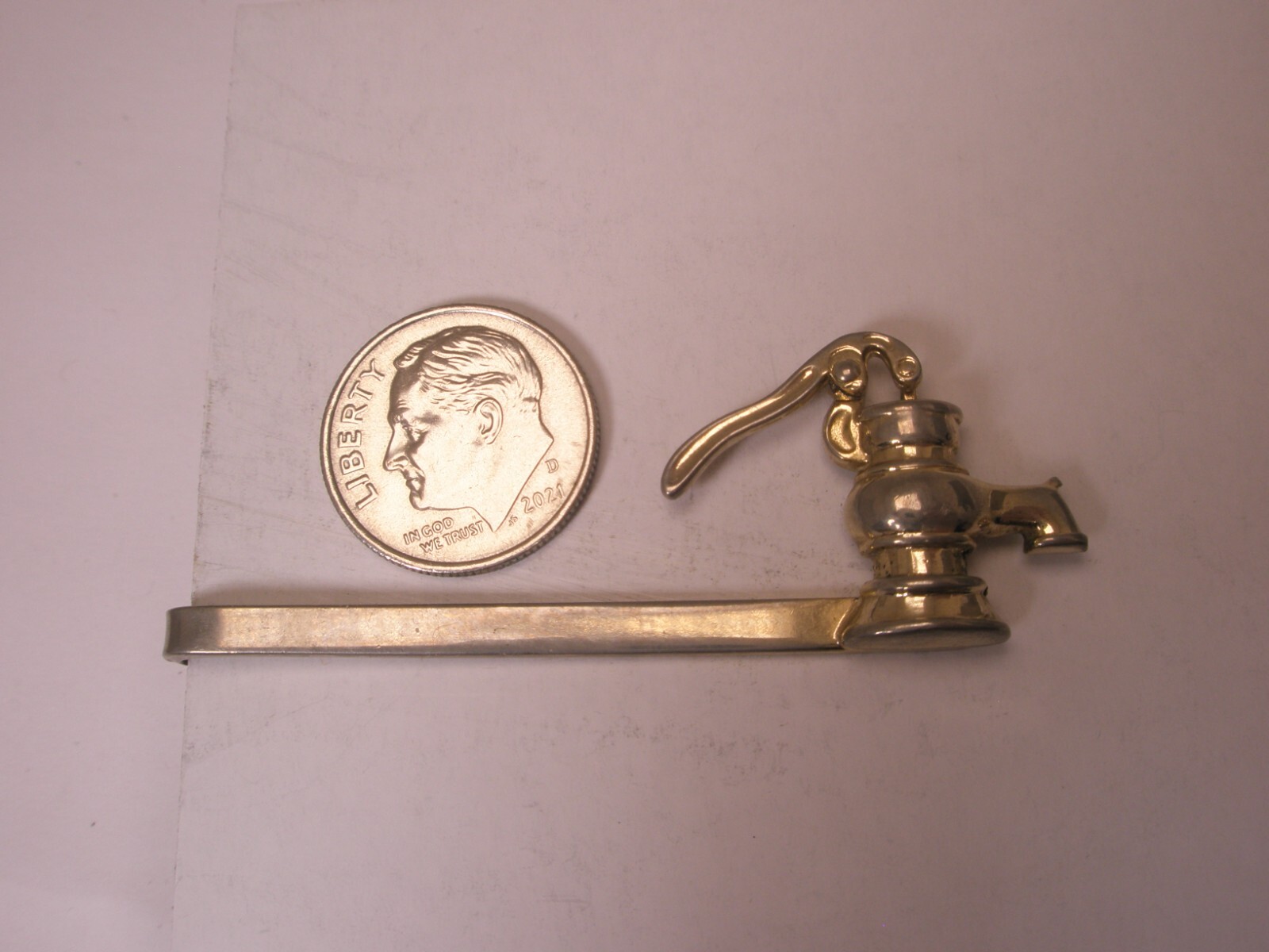 Antique Well Water Hand Pump Vintage HICKOK Tie Bar Clip